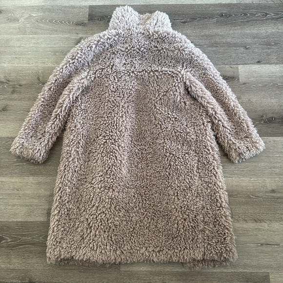 BCBGENERATION HAZE FAUX FUR SNAP BUTTON SHAWL COLLAR TEDDY COAT W/POCKETS, XS - Picture 7 of 7